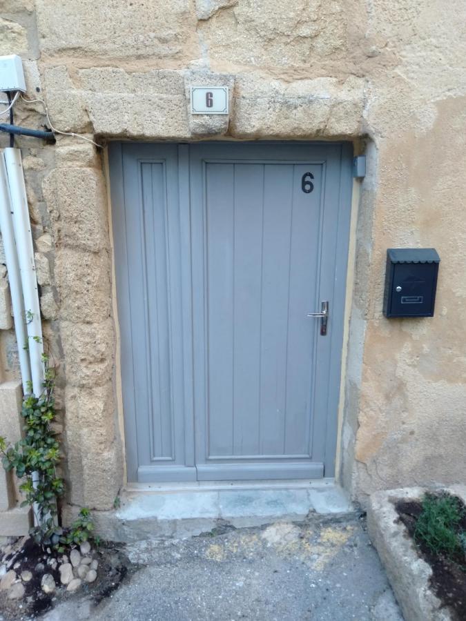 Maison De Village Familiale Pont Du Gard, Toit Terrasse, Barbecue, Fibre Vers Pont du Gard Luaran gambar